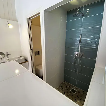 Terres Marine - 099 -villa D'exception Avec Piscine A 2 Mns Des Plages Des Naiades Mae-9721 빌라 *